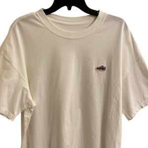 Nike T Shirt Size XL Mens White Max 90 Sneaker Patch Graphic $40 Retail Like New